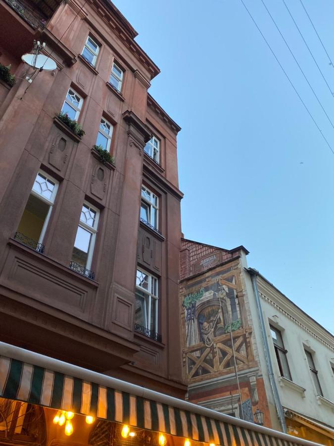 Квартира В Центрі На Вулиці Лесі Українки 19 Liov Exterior foto